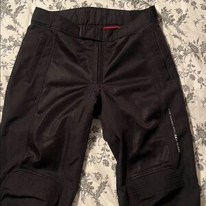 Women's Black Skinny Pants